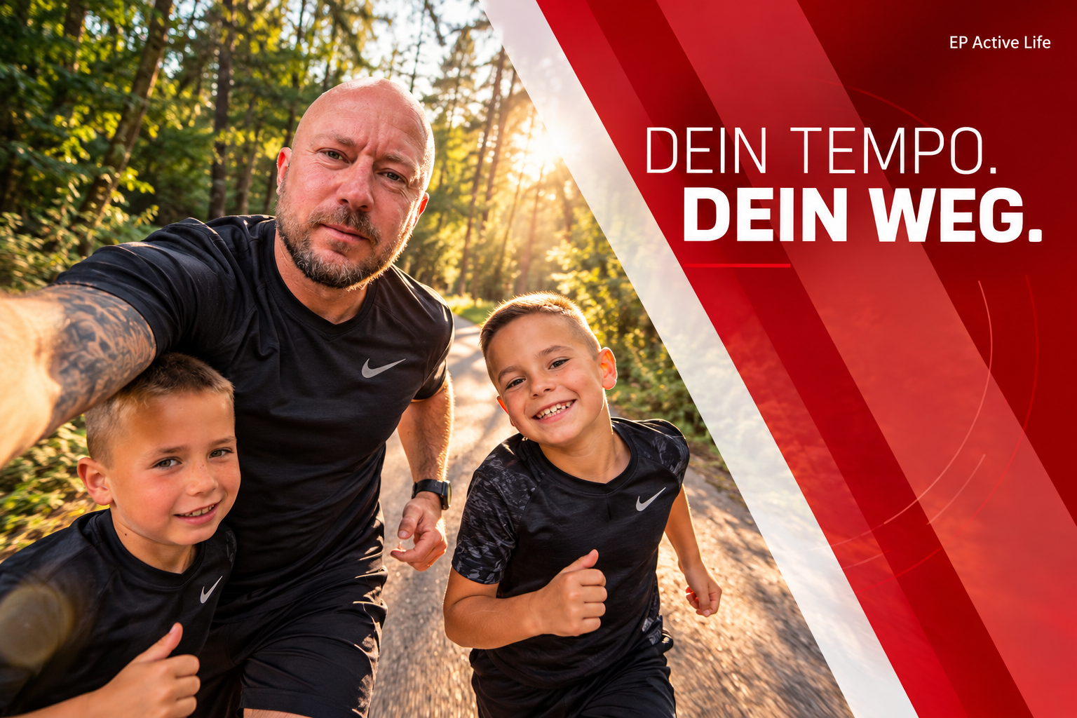 Drei Menschen gemeinsam im goldenen Waldlicht. Auf dem Bild steht: EP Active Life – DEIN TEMPO. DEIN WEG.